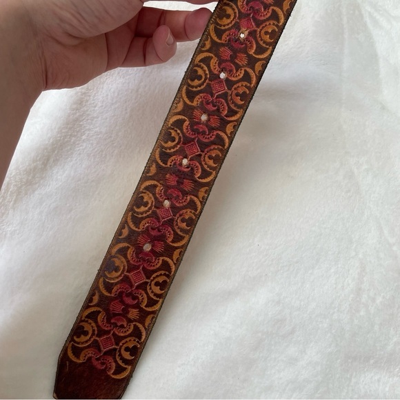 FOX & FLUEVOG 1970s Handmade Leather Belt with Brass Buckle - Picture 6 of 12